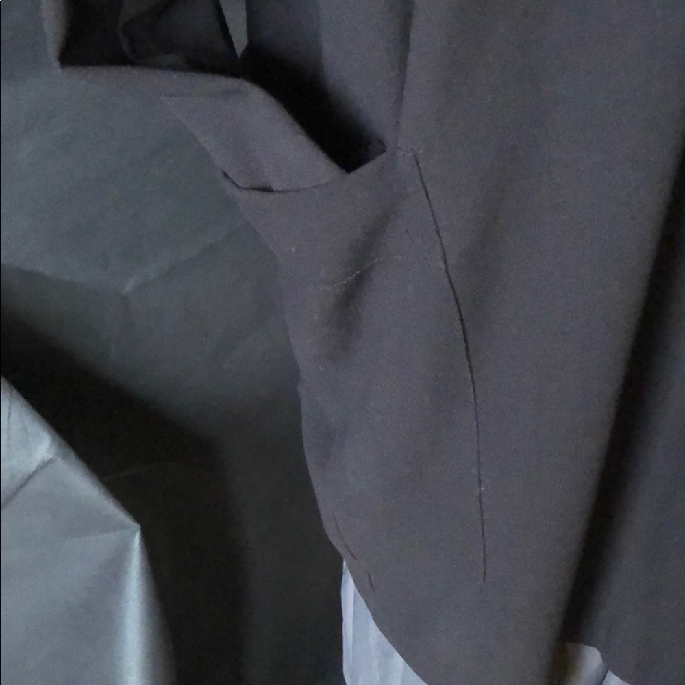 Light Black Jacket - image 2